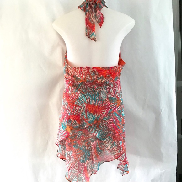 BCBG halter top, size M, 100% silk, worn twice - Picture 6 of 9